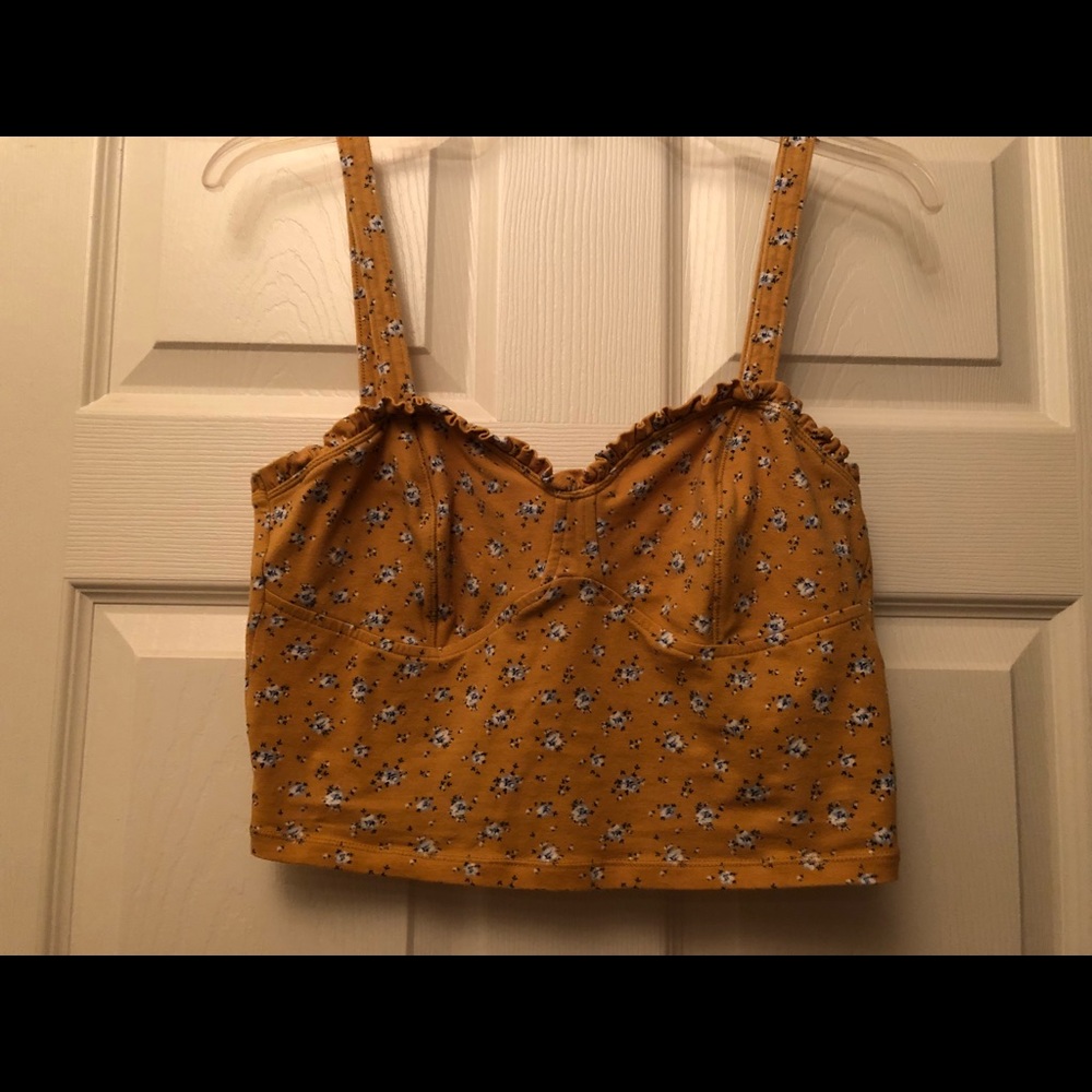 Abercrombie & Fitch Crop Top